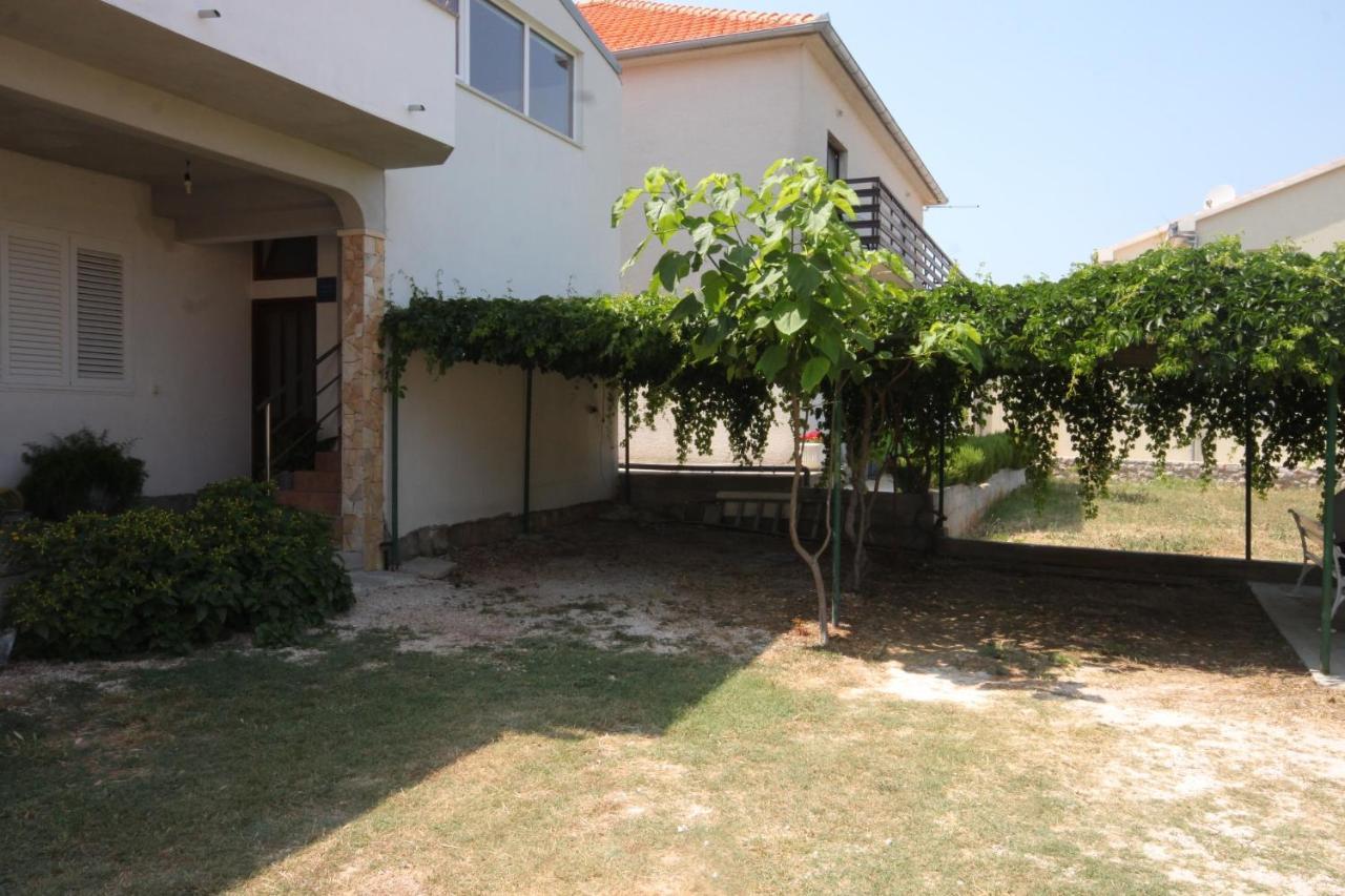 Family Friendly Seaside Apartments Nevidjane, Pasman - 325 Neviđane Exterior foto